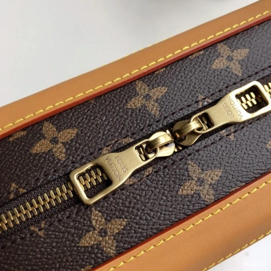 LOUIS BOX VUITTON 0323